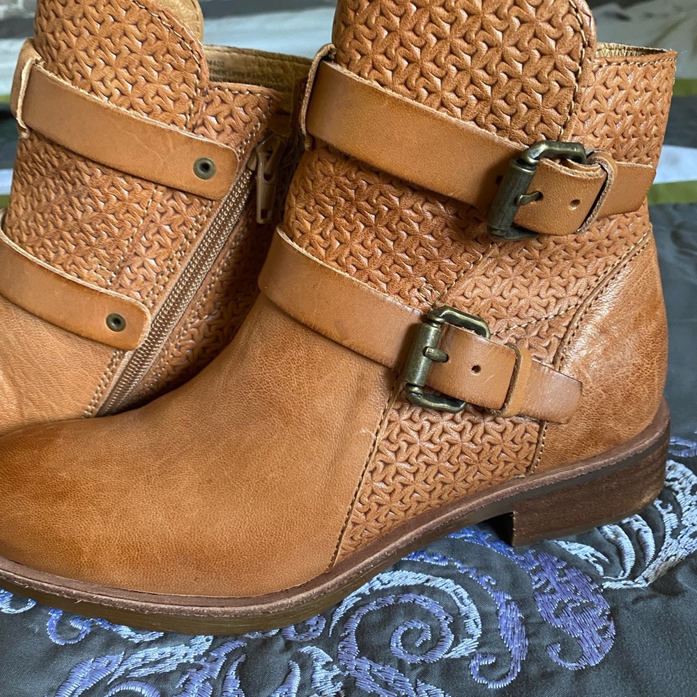 Sofft Boots💯